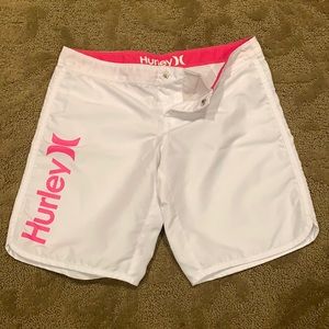 Hurley White/ Pink board shorts